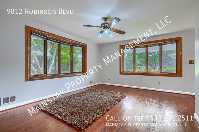 Building Photo - 9812 Robinson Blvd
