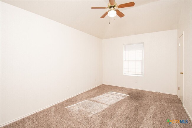 Building Photo - 4003 Pilgram Dr