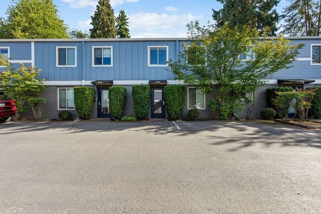 Building Photo - 3618 SW Multnomah Blvd