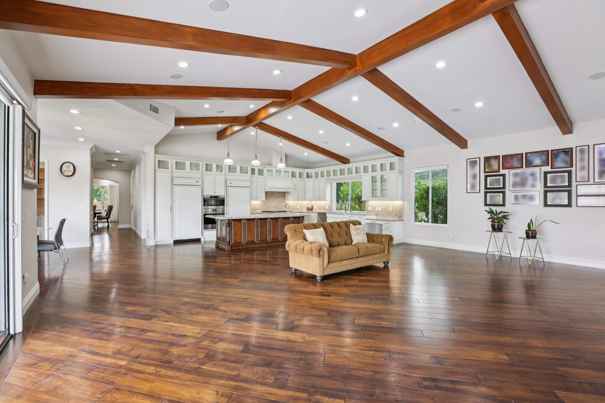 Building Photo - 27048 Triumph Ave