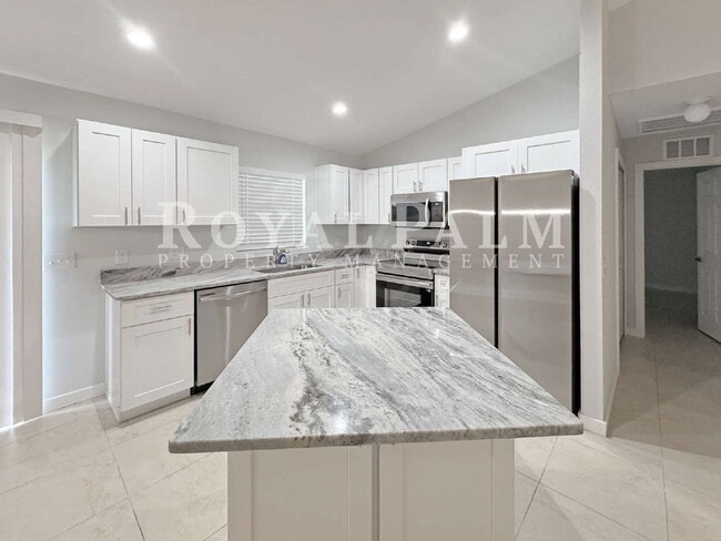 Building Photo - Newly Renovated 3BR/2BTH - 12 Merry Months with No Surprises! - Apply by 12/15 for $500 Off Your ...