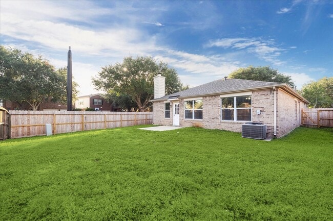 Building Photo - 10410 Caribou Cv