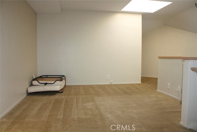 Building Photo - 16 Scripps Aisle