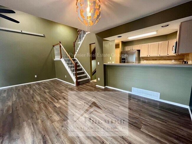 Building Photo - 6973 Los Reyes Cir
