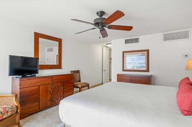 Building Photo - 475 Front St