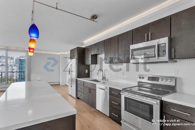 Building Photo - 1200 Gough St