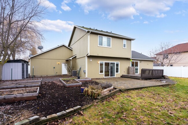 Building Photo - Beautiful Mead School District Home