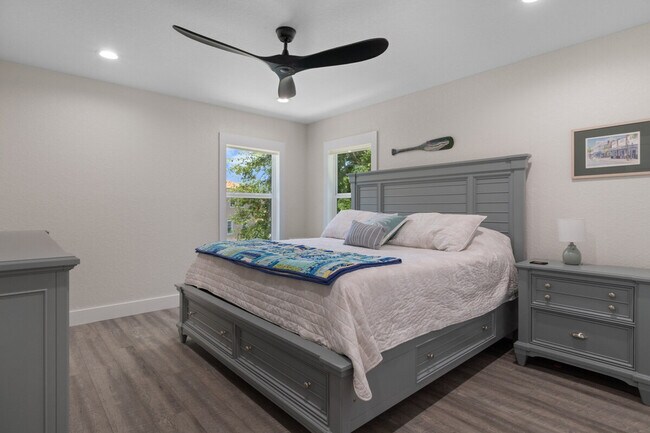 Building Photo - 10358 W Hein Trl