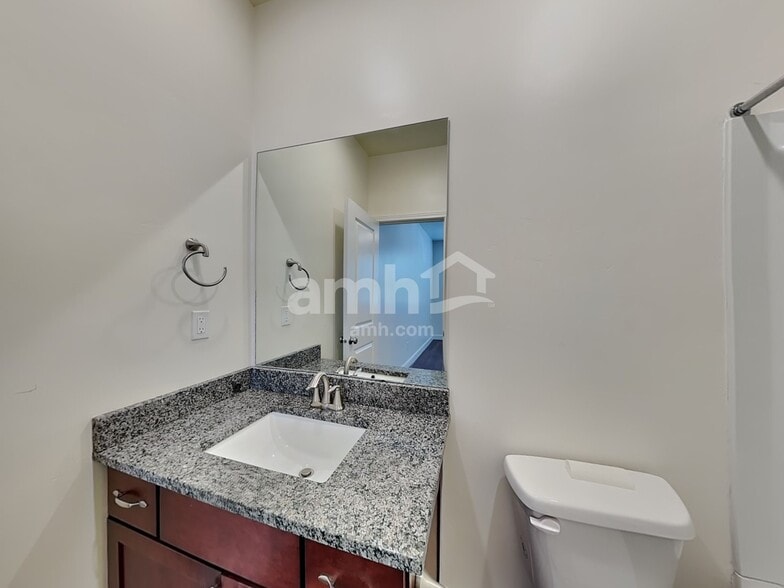 Building Photo - 2294 E Buckskin Way