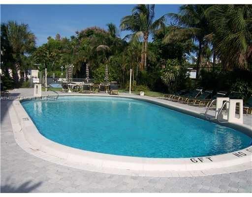 Building Photo - 1420 Atlantic Shores Blvd