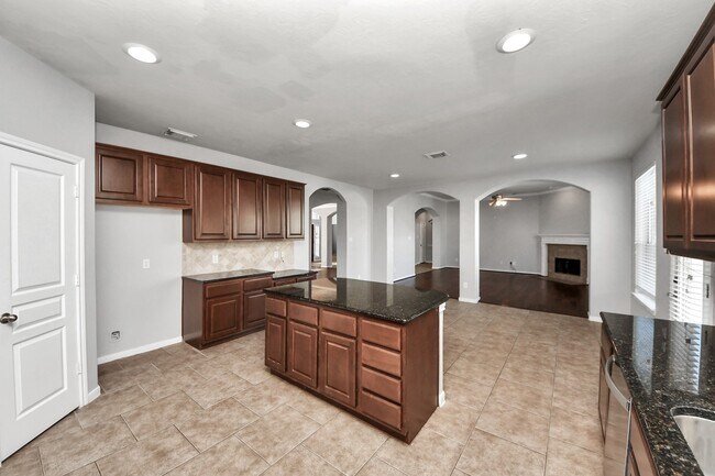 Building Photo - 18330 Enchanted Rock Trail