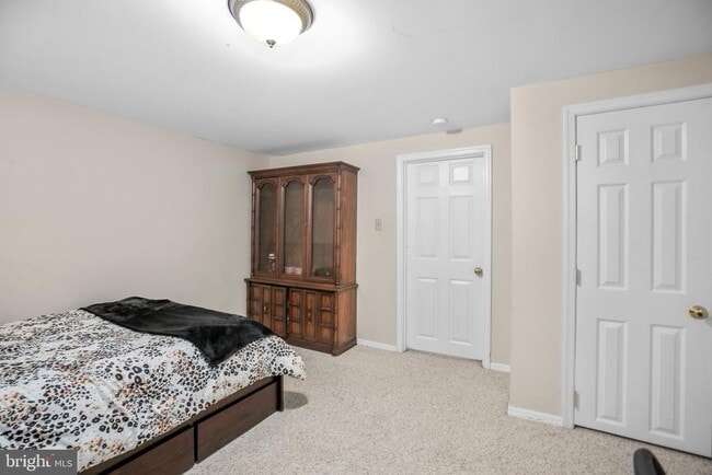 Building Photo - 47 Puri Ln