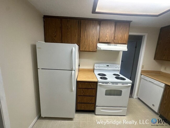 Building Photo - Charming 2 Bedroom Condo with Private Patio in West Chester – $1250/Month