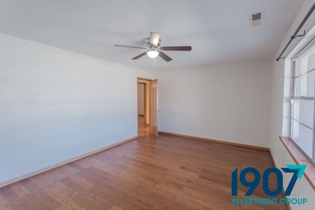 Building Photo - 120 Platt Ln