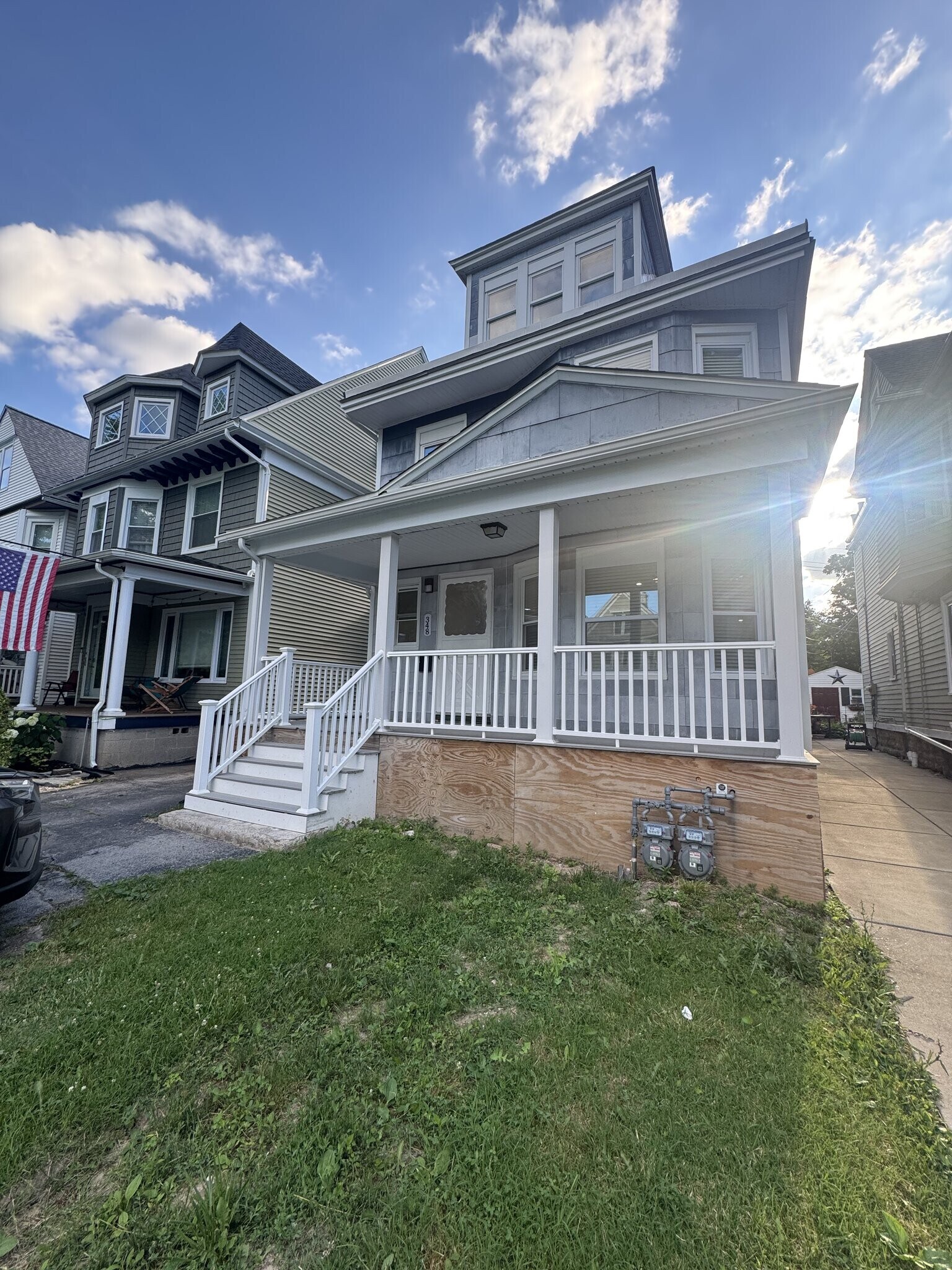 Building Photo - 348 Baynes St