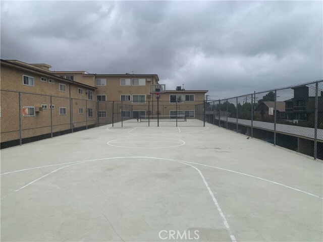 Building Photo - 3220 Altura Ave