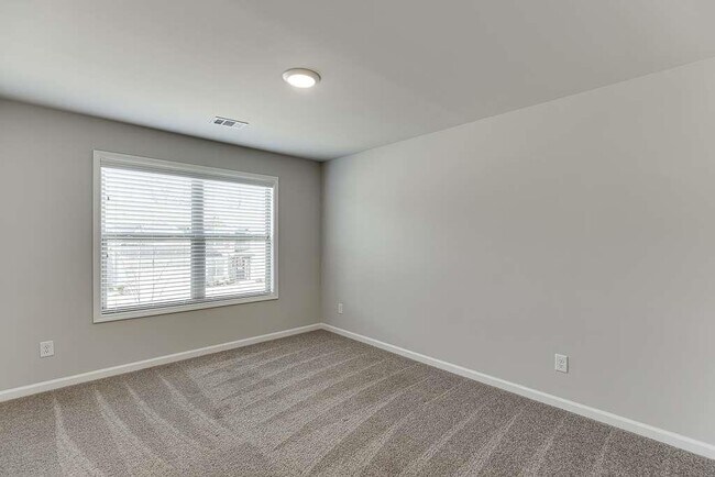 Building Photo - 6029 Fair Winds Cv