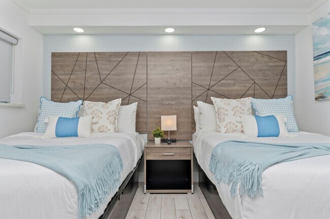 Building Photo - 1801 Withers Dr