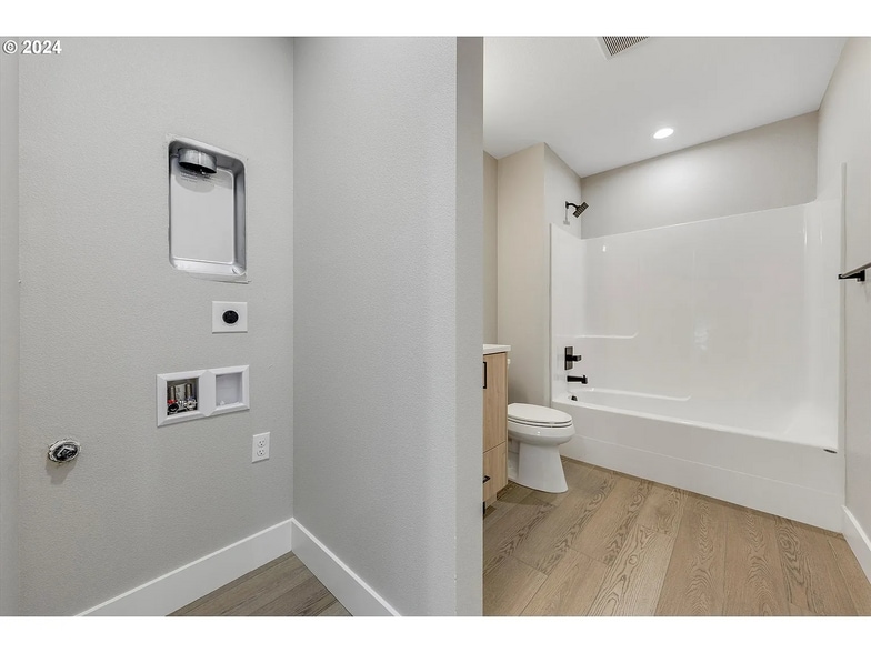 Building Photo - 3815 Rose Ct