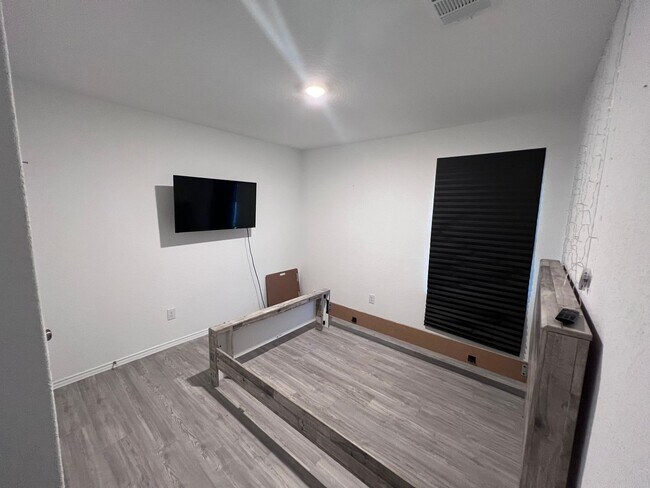 Building Photo - 13710 Flume Rdg