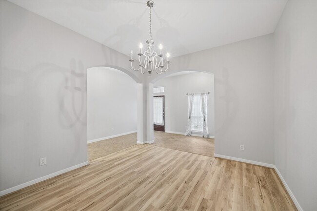 Building Photo - 14923 Barton Grove Ln
