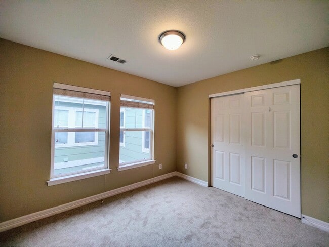 Building Photo - 9007 Apache Plume Dr