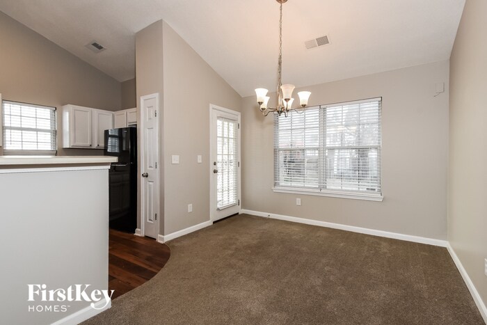 Building Photo - 4580 Grove Park Way NW