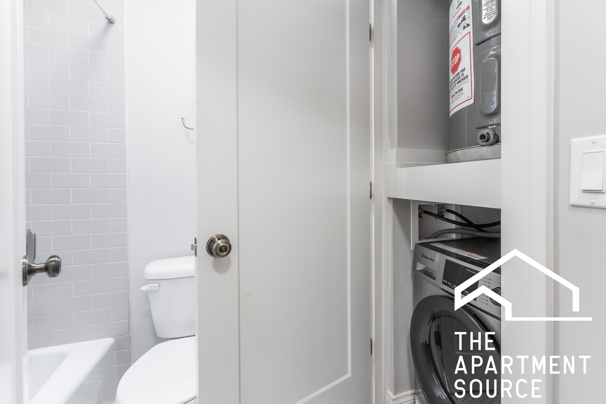 Building Photo - 641 W Wrightwood Ave