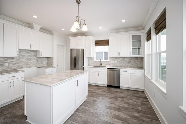 Building Photo - 1169 Sailfish St