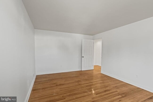 Building Photo - 139 Adrienne Ave