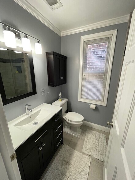 Building Photo - 1532 O St NW