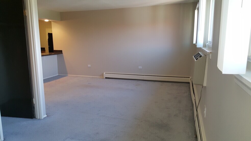 Building Photo - 1919 S Wolf Rd