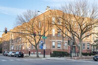 Building Photo - 4607 N Ashland Ave