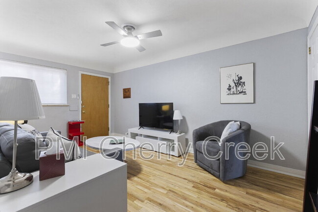 Building Photo - 2250 Quitman St