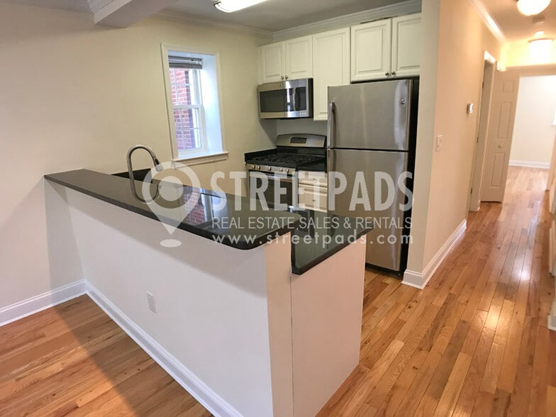 Building Photo - 55 Langdon St