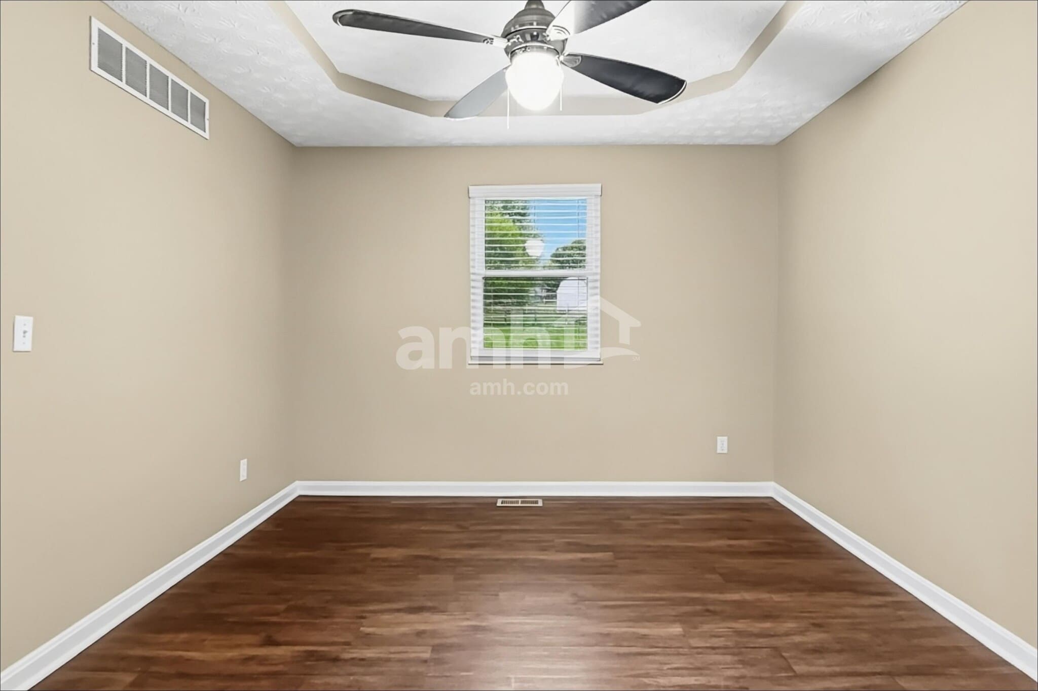 Building Photo - 6714 Midnight Sun Dr
