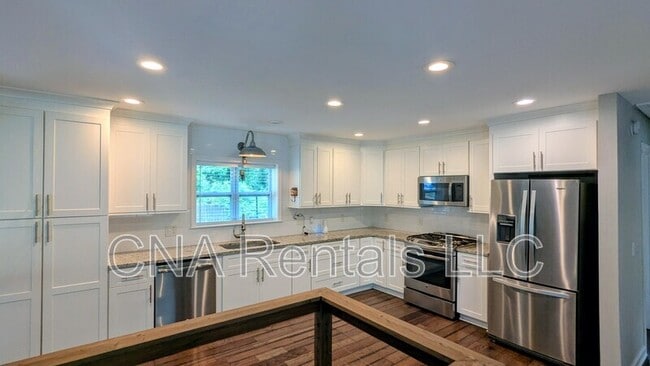 Building Photo - 3290 Forest Creek Dr SW
