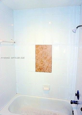 Building Photo - 9658 SW 138th Ave