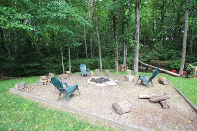 Building Photo - Fletcher - Four Bedroom, Lawn Care Included