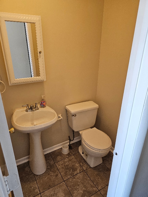 Building Photo - 2405 Walnut Ridge Dr