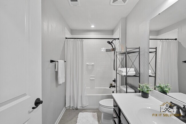Building Photo - 321 Boltons Mill Pkwy