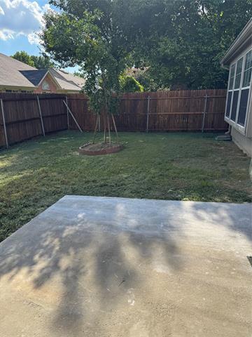 Building Photo - 808 Pimernel Ln