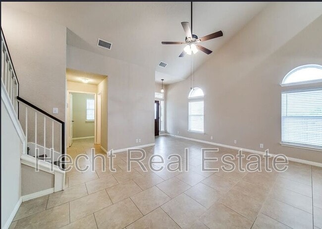 Building Photo - 603 Tom Kemp Dr