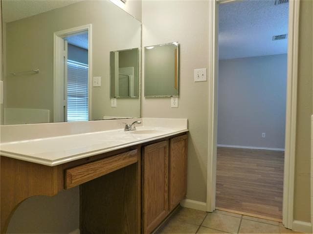 Building Photo - 1404 Wenatchee Dr