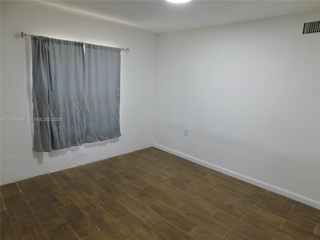 Building Photo - 10945 NW 19th Ave