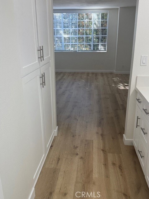 Building Photo - 1616 S Barrington Ave