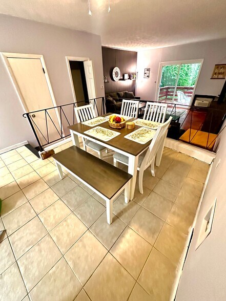 Building Photo - 168 Woodland Dr