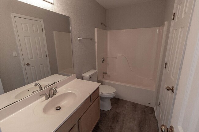 Building Photo - 1507 Riva Ridge Ct