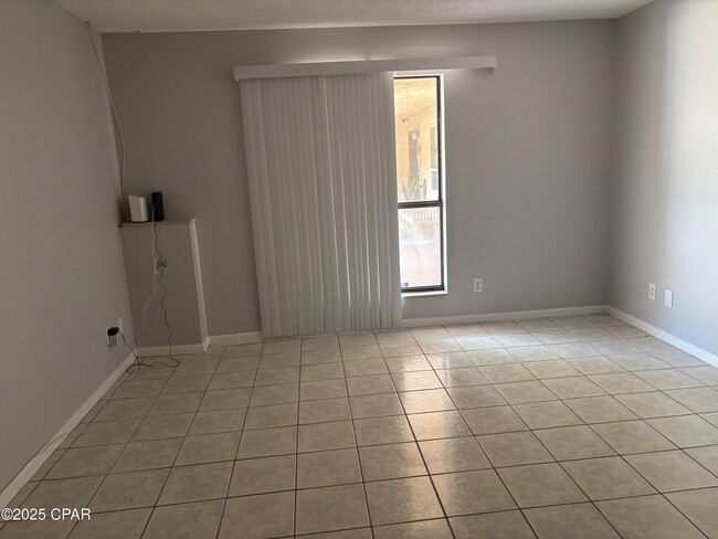 Building Photo - 362 Moonlight Bay Dr