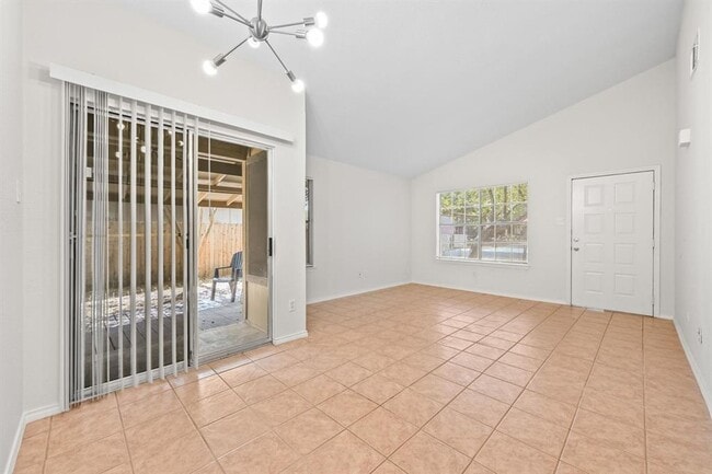 Building Photo - 9711 Curlew Dr